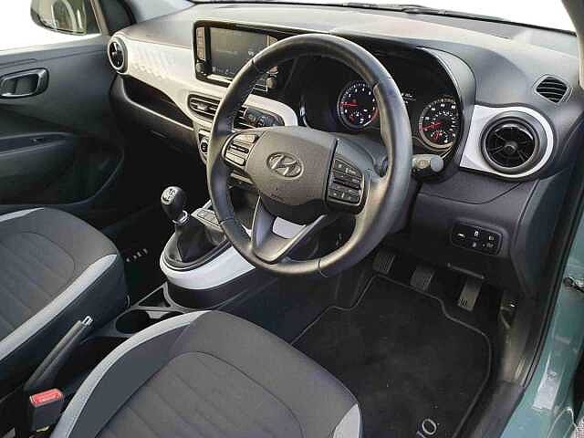 Hyundai i10 1.2 MPi Premium 5dr