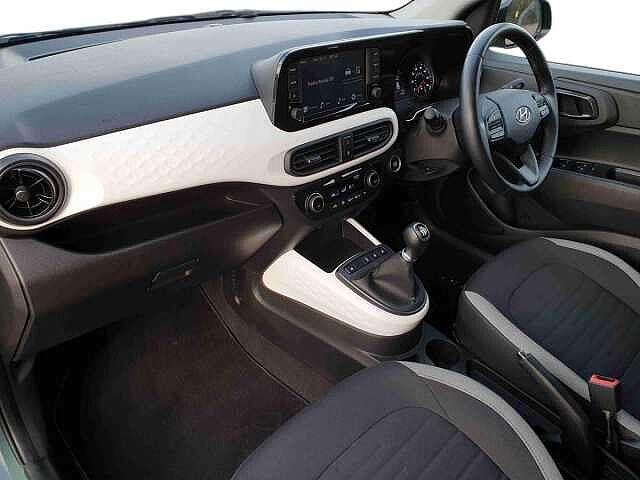 Hyundai i10 1.2 MPi Premium 5dr