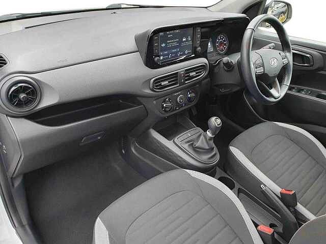 Hyundai i10 1.0 MPi SE Connect 5dr