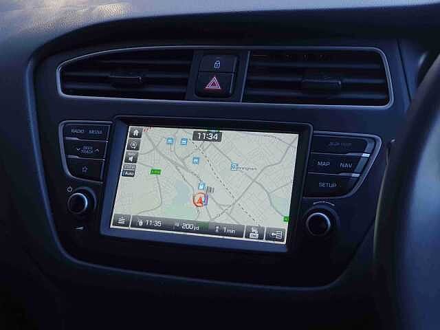 Hyundai i20 1.0 T-GDi Premium Nav 5dr Auto