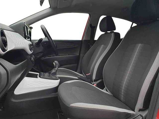 Hyundai i10 1.2 MPi Premium 5dr Auto