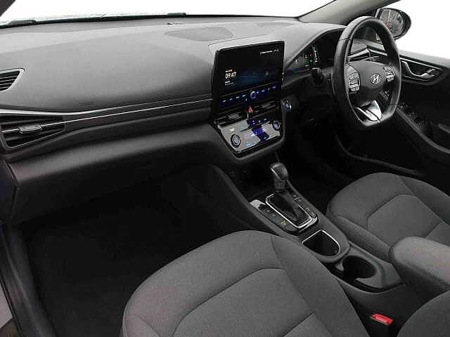 Hyundai Ioniq 1.6 GDi Hybrid Premium 5dr DCT