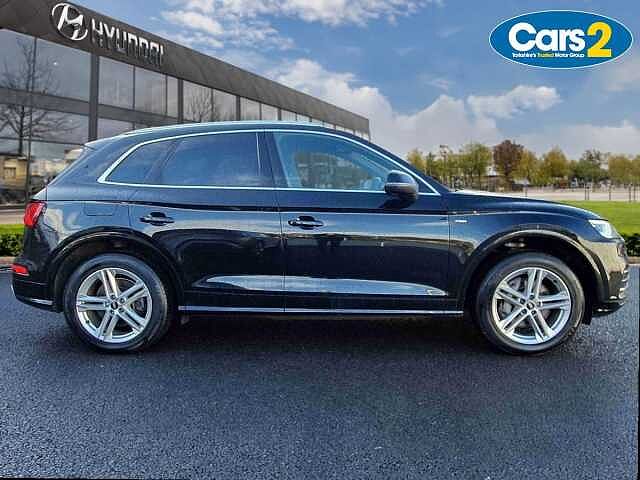Audi Q5 50 TFSI e Quattro S Line 5dr S Tronic Black