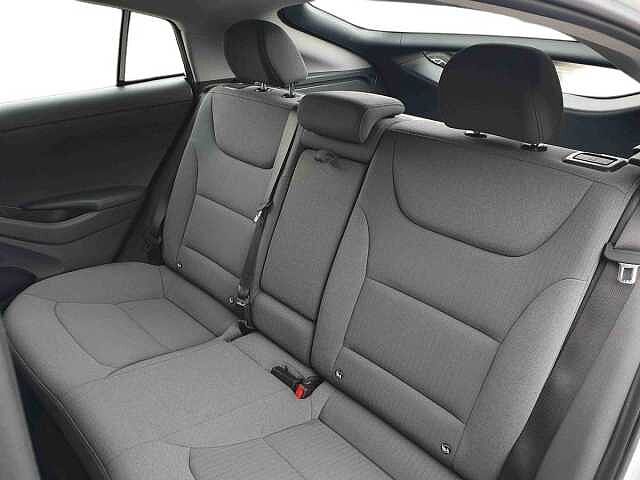 Hyundai Ioniq 1.6 GDi Hybrid Premium 5dr DCT