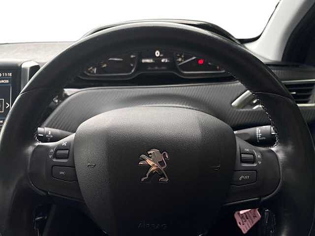 Peugeot 2008 1.2 PureTech 110 Allure Premium 5dr Black