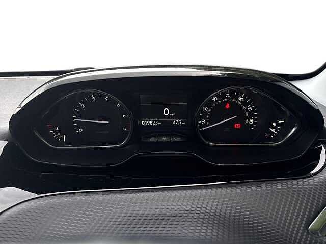 Peugeot 2008 1.2 PureTech 110 Allure Premium 5dr Black