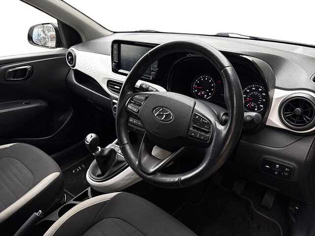 Hyundai i10 1.2 MPi Premium 5dr
