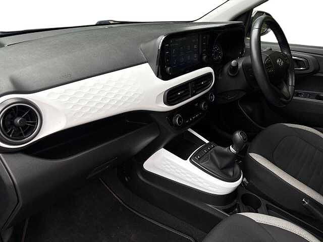 Hyundai i10 1.2 MPi Premium 5dr