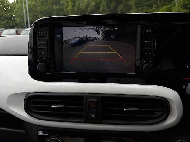 Hyundai i10 1.2 MPi Premium 5dr